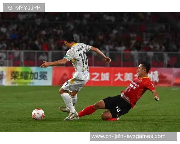 正式出任一线队主帅，冯峰：期望广州豹下一年迎来突变